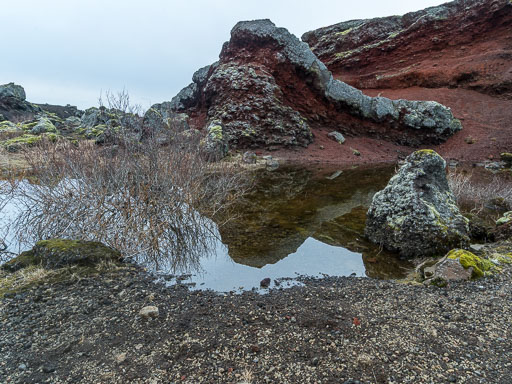 Rölt um Rauðhóla 1. Apríl 2025
 Hero